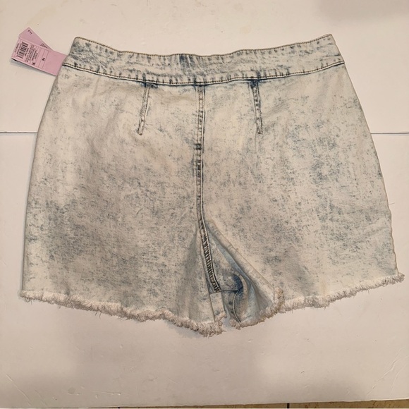 WILD Fable Womens Highest Rise A-Line Denim Shorts Pleated Raw Hem Lt. Blue - Picture 10 of 11